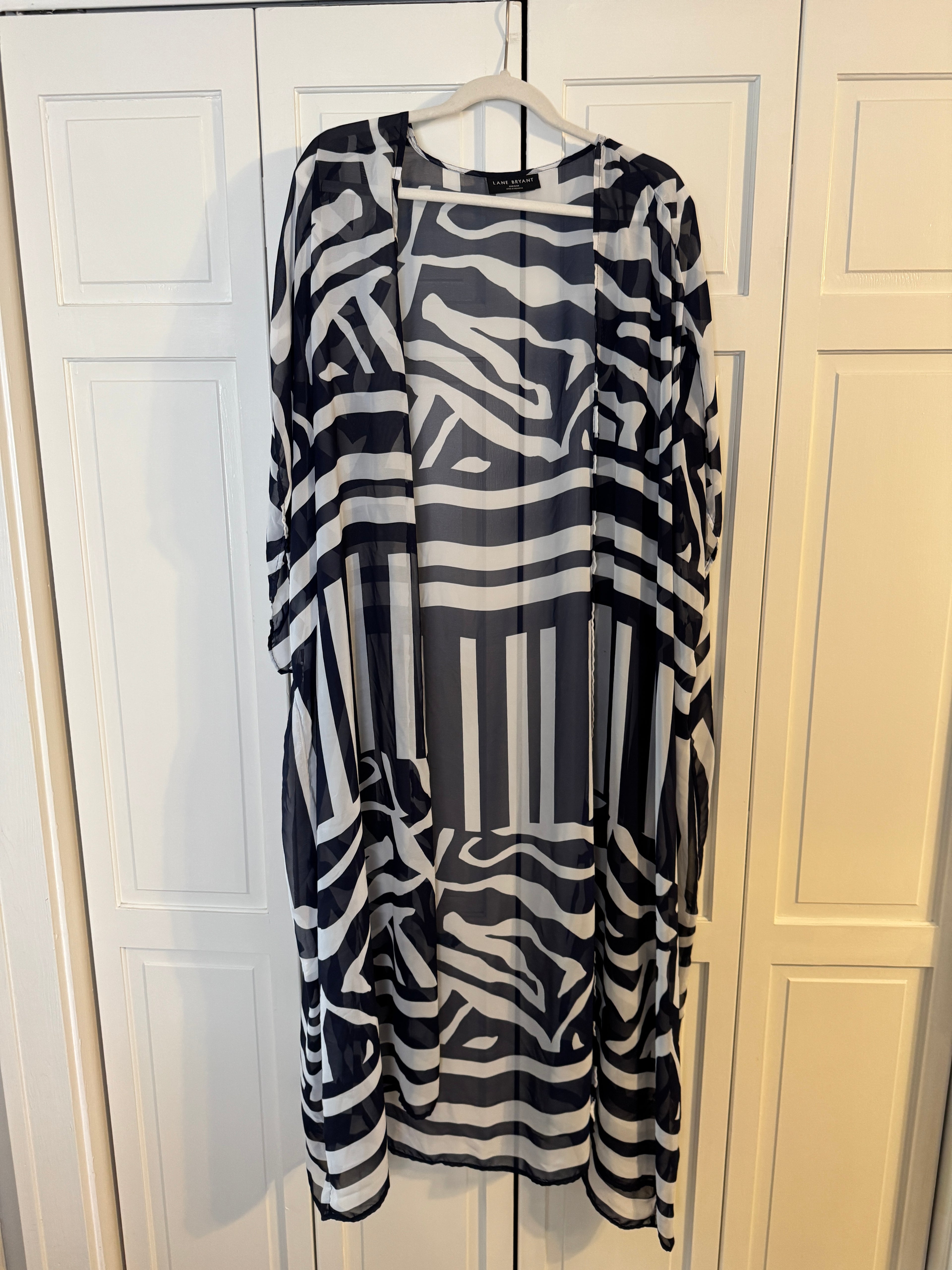 Blue & White Duster from lane Bryant pre-worn one size