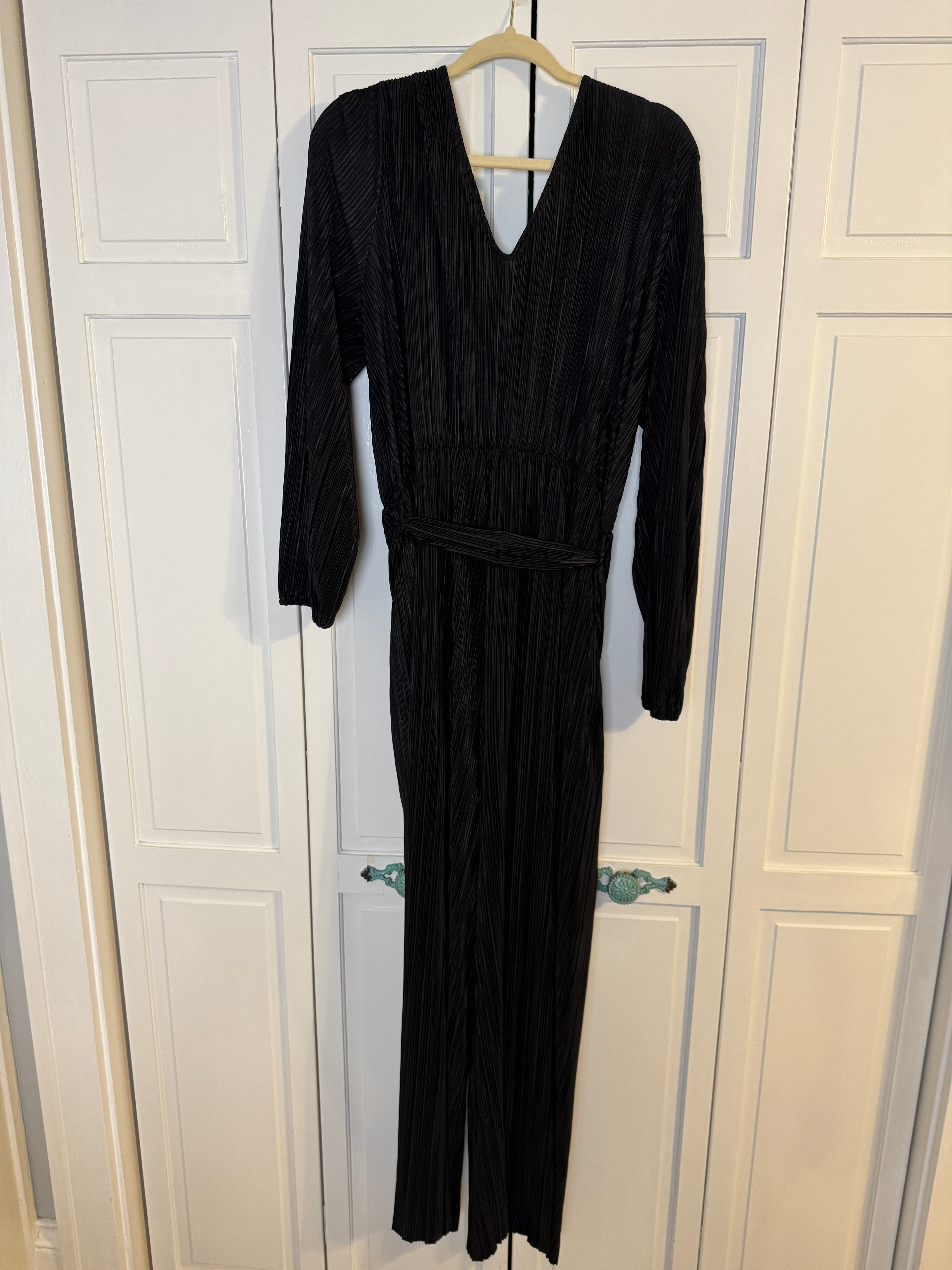 Balck romper from Arula pre-worn Size C (22-24)