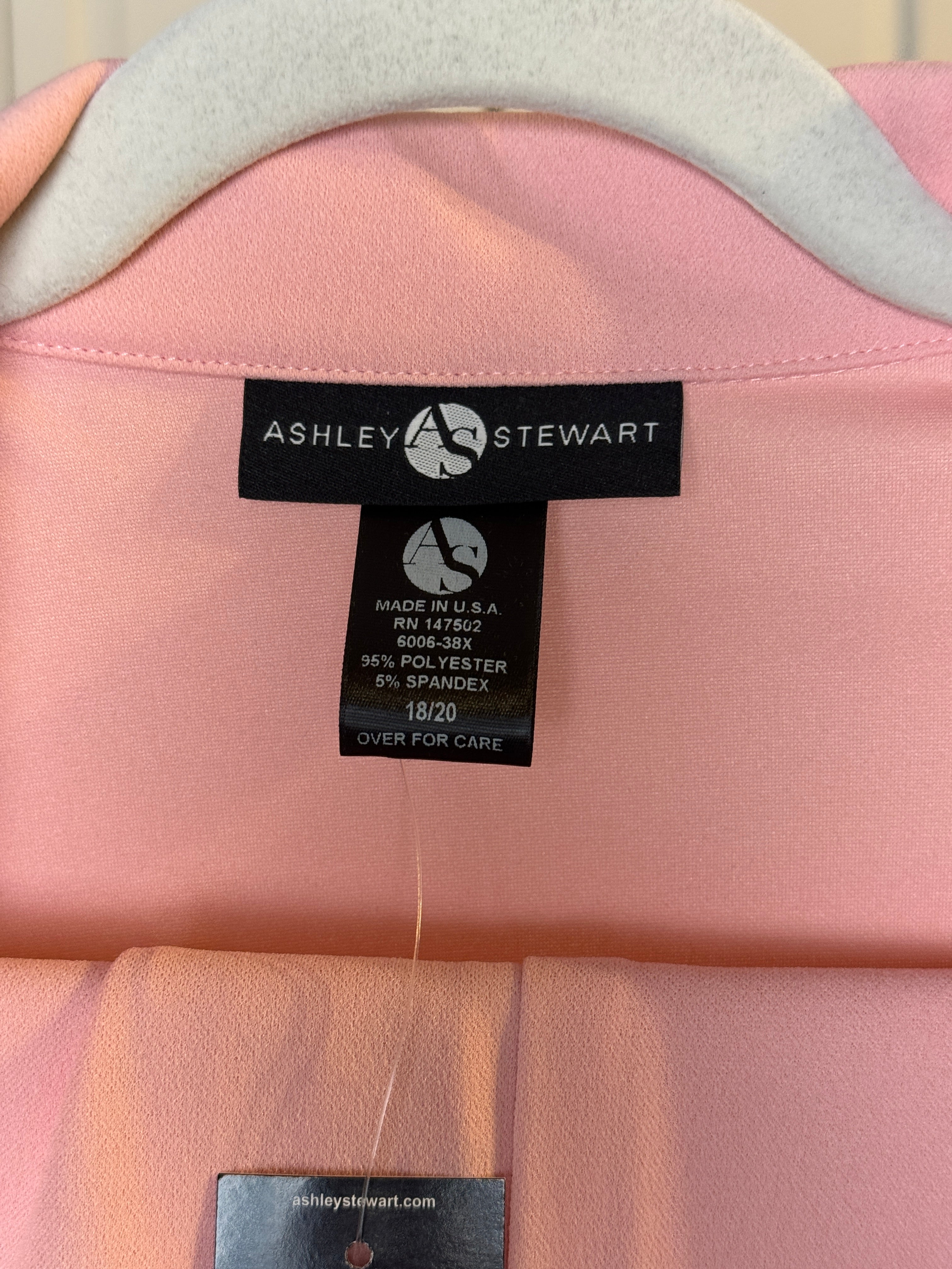 Ashley Stewart 2 piece pink pant suit never worn Size 18-20